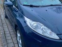 Gebraucht Ford Fiesta 82 PS (60 kW) 2009 Blau Kleinwagen