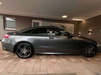 gebraucht Mercedes E220 d Coupé 9G AMG-LINE NIGHT WIDESCREEN M-BEAM