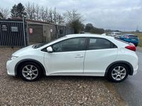 Second-hand Honda Civic 141 CP (103 kW) 2012 Alb Berlinǎ