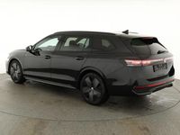 Neu VW Passat R-line 193 PS (141 kW) 2026 Grenadill schwarz metallic Kombi