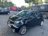 Gebraucht Smart ForFour 109 PS (80 kW) 2017 Schwarz Kleinwagen