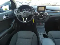 Gebraucht Mercedes B250 211 PS (155 kW) 2012 Blau Kleinwagen