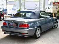 Gebraucht BMW 325 192 PS (141 kW) 2006 Blau Cabrio