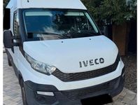 Gebraucht Iveco Daily 145 PS (106 kW) 2016 Weiß Limousine
