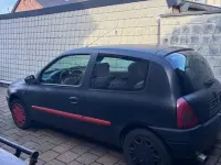 Usata Renault Clio II 75 CV (55 kW) 1999 Nero Berlina
