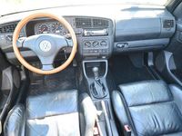 Gebraucht VW Golf Cabriolet Classicline 101 PS (74 kW) 2000 Blackmagicperleffektmet. Cabrio