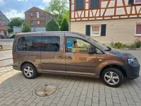 Gebraucht VW Caddy 102 PS (75 kW) 2012 Braun Van / Kleinbus