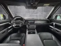 Gebraucht Land Rover Defender SE Dynamic 200 PS (147 kW) 2023 Fuji white SUV
