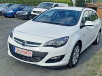 Gebraucht Opel Astra 140 PS (102 kW) 2015 Weiß Kombi