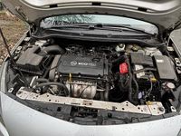 Gebraucht Opel Astra 116 PS (85 kW) 2013 Silber Kombi