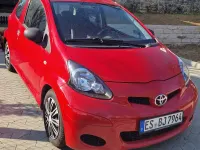 Gebraucht Toyota Aygo 68 PS (50 kW) 2010 Rot Kleinwagen