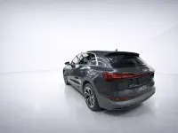 Używany Audi e-tron S-Line 300 kW (408 KM) 2021 Szary SUV