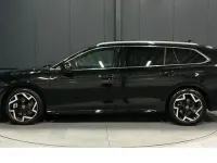 Gebraucht VW Passat R-line 193 PS (141 kW) 2025 Grenadillschwarz metallic Kombi