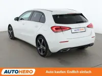 Gebraucht Mercedes A250 Progressive 224 PS (164 kW) 2019 Weiß Limousine