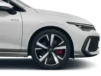 Second-hand VW Golf VIII GTE 272 CP (200 kW) 2025 Alb Berlinǎ