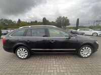 Gebraucht Skoda Superb Elegance 125 PS (91 kW) 2010 Schwarz Kombi