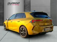 Używany Opel Astra 131 KM (96 kW) 2024 Żółty Sedan/Limuzyna