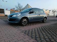 Gebraucht Renault Clio III 75 PS (55 kW) 2006 Grau Kleinwagen
