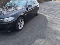 Gebraucht BMW 530 258 PS (189 kW) 2014 Schwarz Kombi