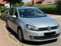 Gebraucht VW Golf VI 105 PS (77 kW) 2009 Silber Kleinwagen