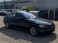 Gebraucht BMW 325 218 PS (160 kW) 2004 Blau Limousine