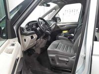 Gebraucht VW Multivan R 150 PS (110 kW) 2024 Silber Van
