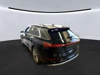 Gebraucht Audi e-tron S-Line 230 kW (313 PS) 2022 Mythosschwarz metallic SUV