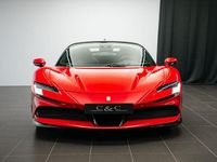 Gebraucht Ferrari SF90 999 PS (734 kW) 2021 Rot Coupé