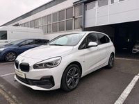 Gebraucht BMW 218 Sport Line 150 PS (110 kW) 2018 Weiß Van / Kleinbus