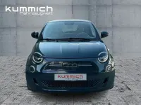Gebraucht Fiat 500e La Prima 86 kW (118 PS) 2022 Grün Kleinwagen