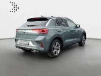 Gebraucht VW T-Roc R-line 150 PS (110 kW) 2022 Petroleum blue metallic SUV