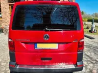 Gebraucht VW Transporter 102 PS (75 kW) 2016 Rot Van