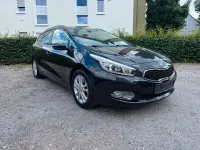 Gebraucht Kia Ceed DREAM-TEAM Edition 135 PS (99 kW) 2015 Schwarz Kleinwagen