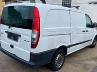 Gebraucht Mercedes Vito 116 PS (85 kW) 2009 Weiß Van