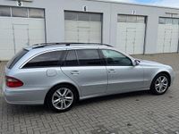 Gebraucht Mercedes E200 184 PS (135 kW) 2008 Silber Kombi