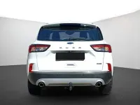 Gebraucht Ford Kuga Titanium 225 PS (165 kW) 2022 Weiß SUV