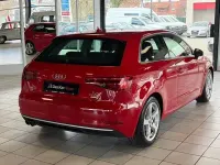 Usado Audi A3 Sport 150 HP (110 kW) 2016 Vermelho Sedan