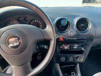 Gebraucht Seat Ibiza 75 PS (55 kW) 2003 Rot Kleinwagen