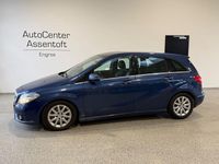 Gebraucht Mercedes B180 Urban 109 PS (80 kW) 2012 Blau Van / Kleinbus