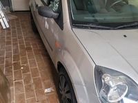 Gebraucht Ford Fiesta 69 PS (50 kW) 2006 Silber Kleinwagen