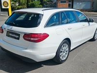 Gebraucht Mercedes C200 136 PS (100 kW) 2016 Weiß Limousine