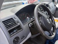 Gebraucht VW Caravelle 158 PS (116 kW) 2008 Weiß Kombi