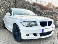 gebraucht BMW 130 i Alpinweiss Performance 18 Zoll Baracuda