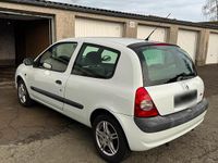 Gebraucht Renault Clio II 75 PS (55 kW) 2001 Weiß Kleinwagen
