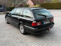 Gebraucht BMW 520 136 PS (100 kW) 2002 Schwarz Kombi