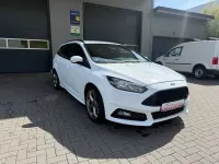 Gebraucht Ford Focus ST 185 PS (136 kW) 2018 Weiß Limousine