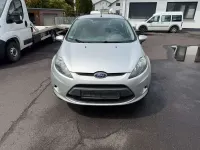 Używany Ford Fiesta Trend 95 KM (69 kW) 2012 Srebrny Hatchback