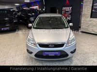Gebraucht Ford Focus Trend 101 PS (74 kW) 2011 Silber Kombi