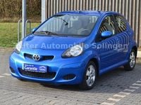 Gebraucht Toyota Aygo 68 PS (50 kW) 2010 Blau Kleinwagen