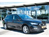Usata Seat Leon ST 150 CV (110 kW) 2024 Nero Station wagon